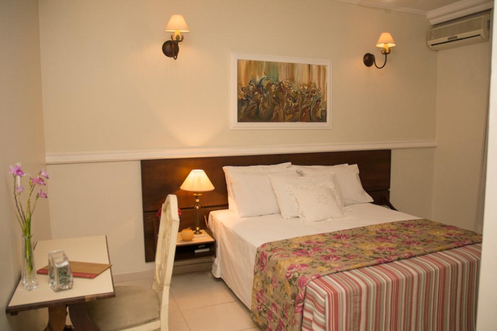 Hotel Mariano Palace